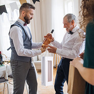 Πολυτέλειας της Kraft εγγράφου κρασιού συσκευάζοντας περιβαλλοντικό ανθεκτικό έγγραφο χρώματος κιβωτίων καφετί 3