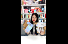 Ταχυδρομικό κουτί με το λογότυπο και το άκαμπτο κυματοειδές χαρτί