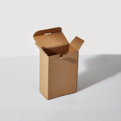 Ανακυκλώσιμο Custom Kraft Paper Δύο Tuck End Packaging κυματοειδές κουτί για αποστολή